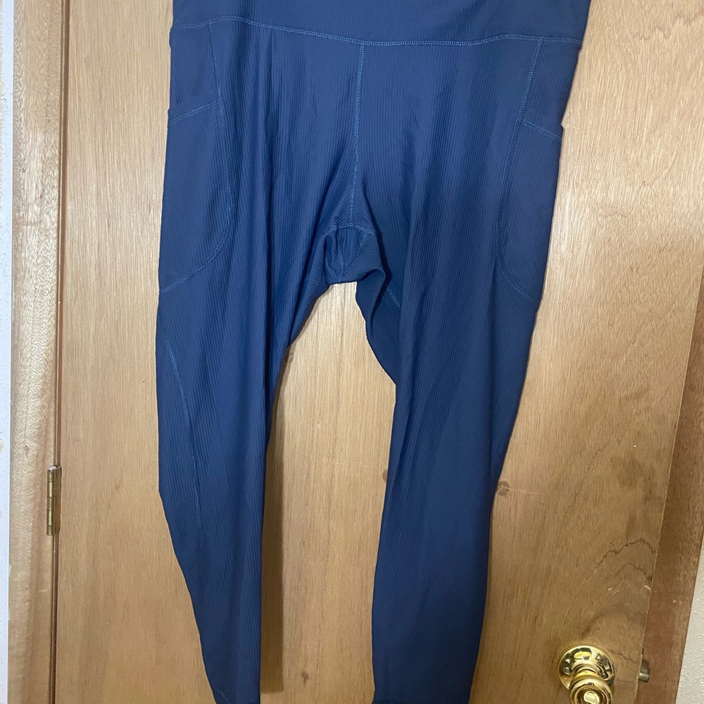 Old Navy Blue Pocket Ribbed Leggings
